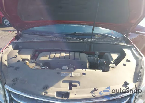 2015 Chevrolet Traverse 1Lt z USA, uszkodzony, nr VIN 1GNKVGKD8FJ292591